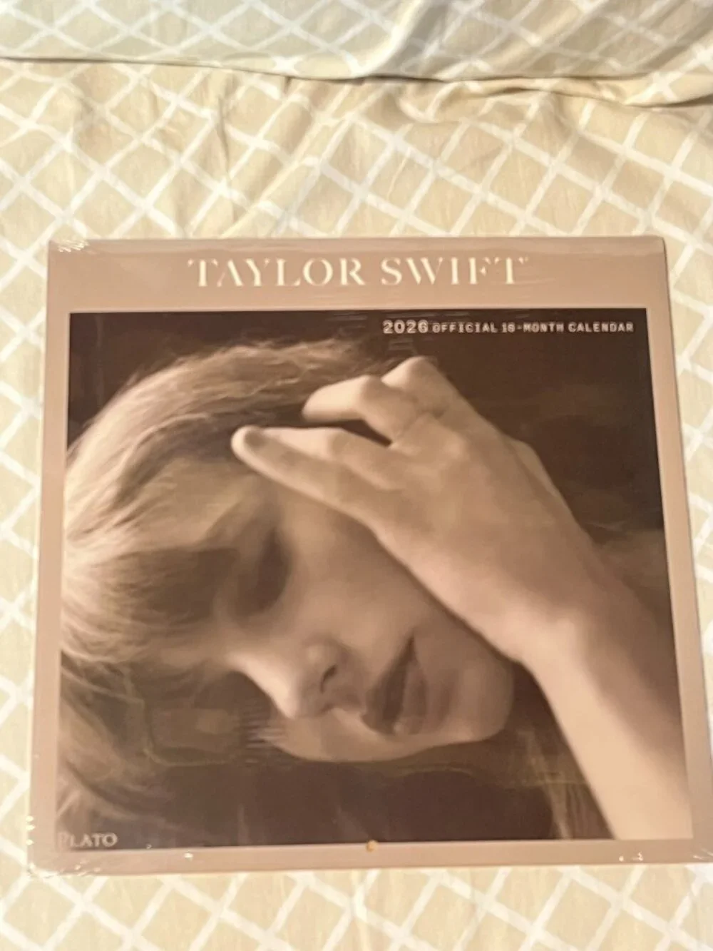 Taylor Swift 2026 Official Calendar Collectible Planner (NEW)‎